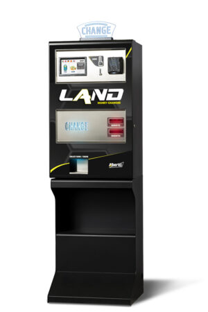 Land CM